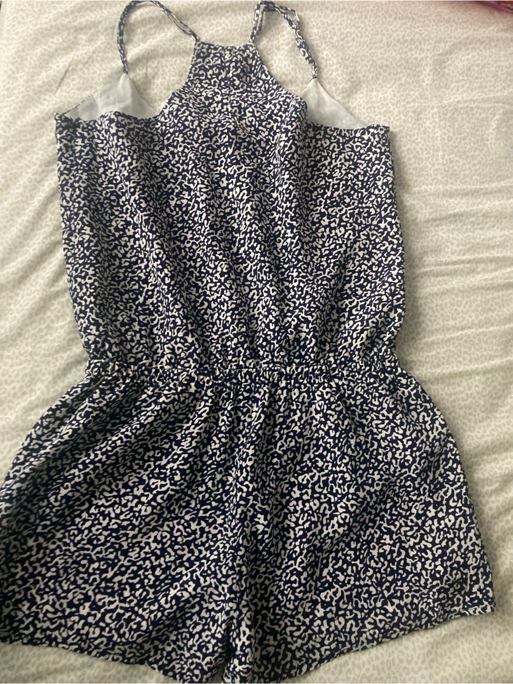 Joie silk White/ Navy  Printed Jumper Romper Adjustable Straps, mini shorts XS - Picture 6 of 10